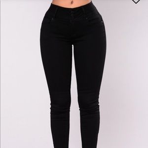 Round of Applause fashion nova jeans